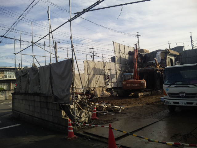 解体事例：北名古屋市　RC建物撤去工事9