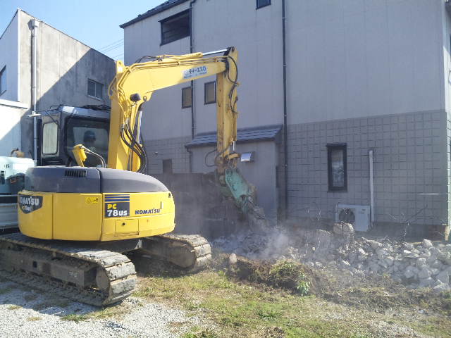 解体事例：名古屋市守山区　擁壁撤去工事4